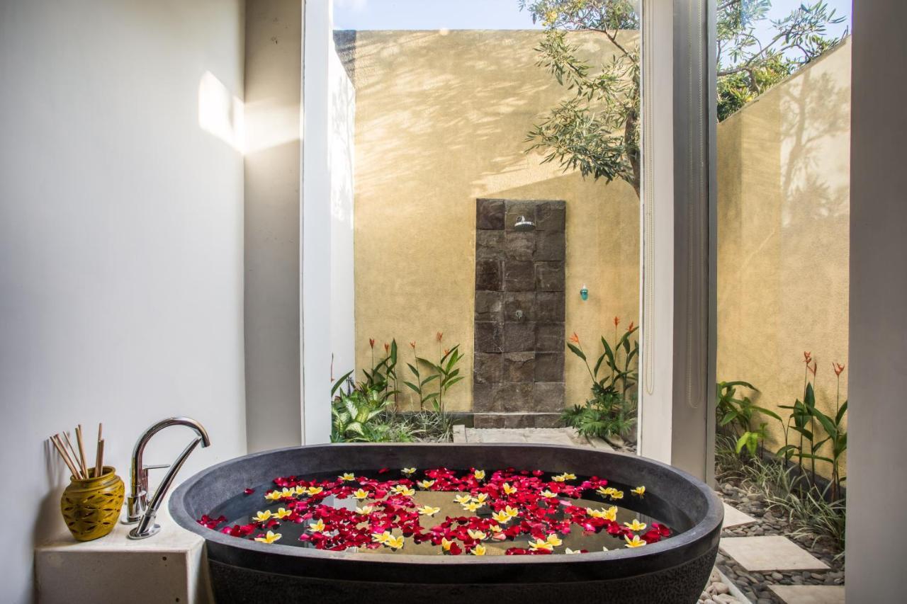 Casa Lalita Villa Seminyak Exterior foto